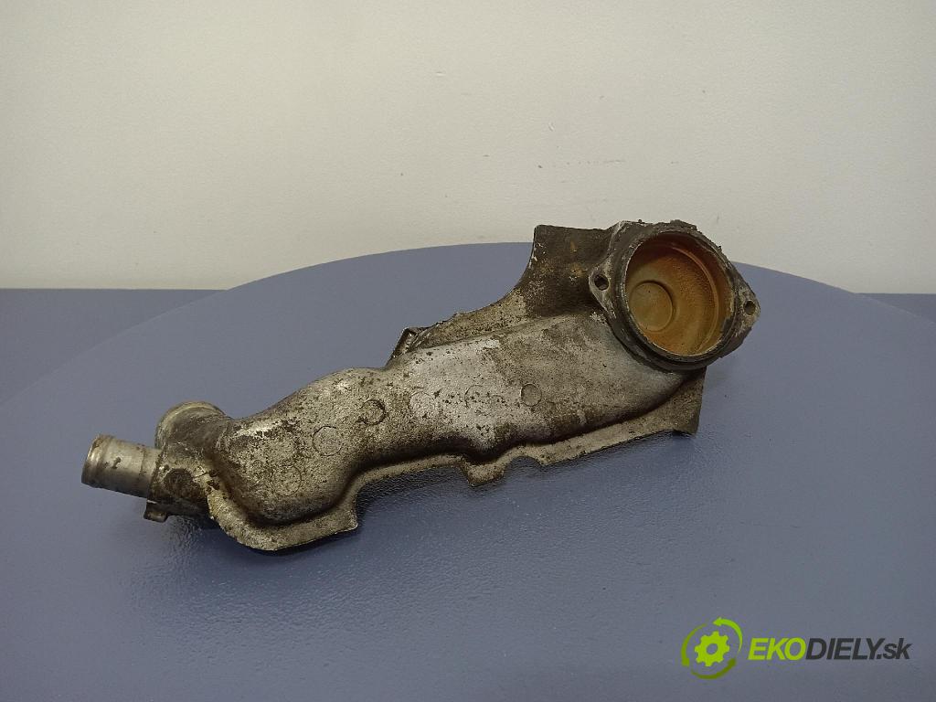 Volkswagen Passat 1999 Termostat 078121121J