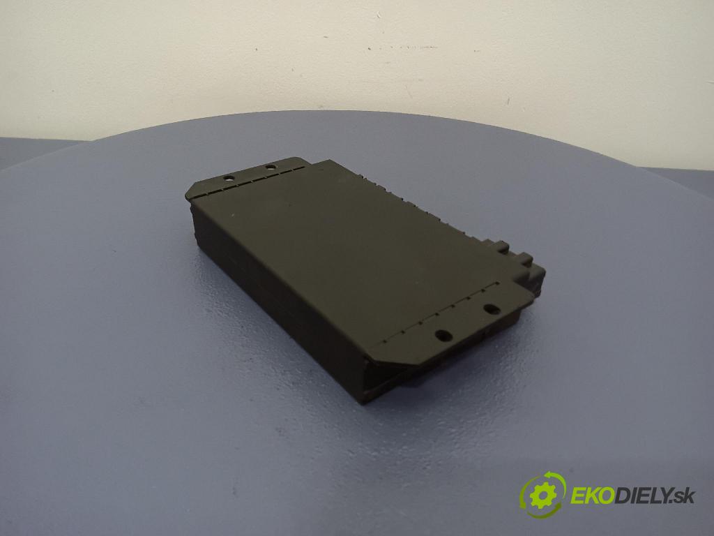 Audi A4 2002 riadiaca jednotka Komfortu 8E0959433AD