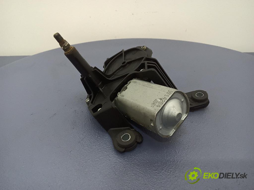 Toyota Yaris 2004 motor: Stierače: zad 53014212