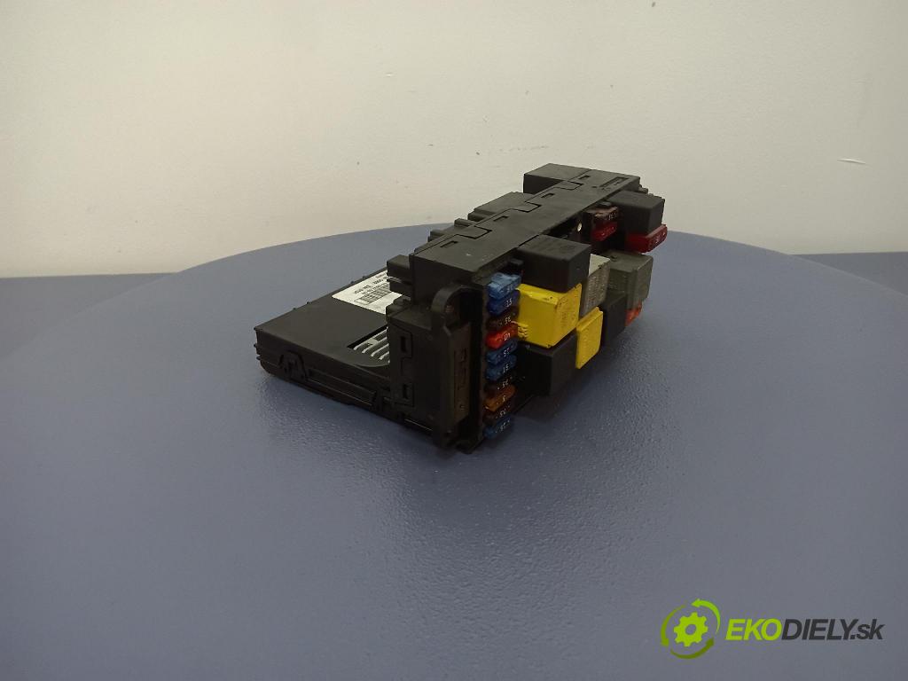 Mercedes-benz C 180 2002 skrinka Poistky: 2035451701