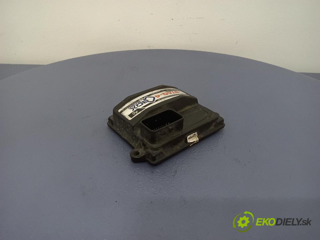 Volkswagen Golf 1999 riadiaca jednotka 67R-014903