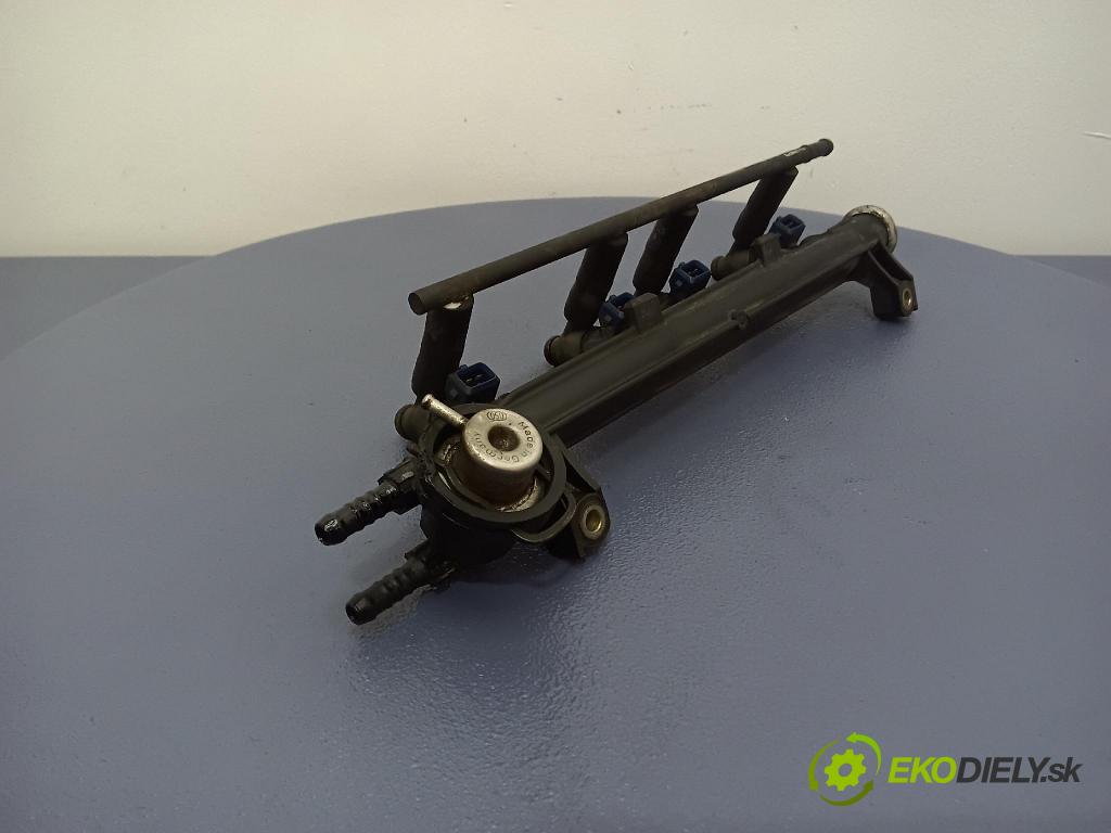 Volkswagen Golf 1999 lišta Dodávka: 06A906031C