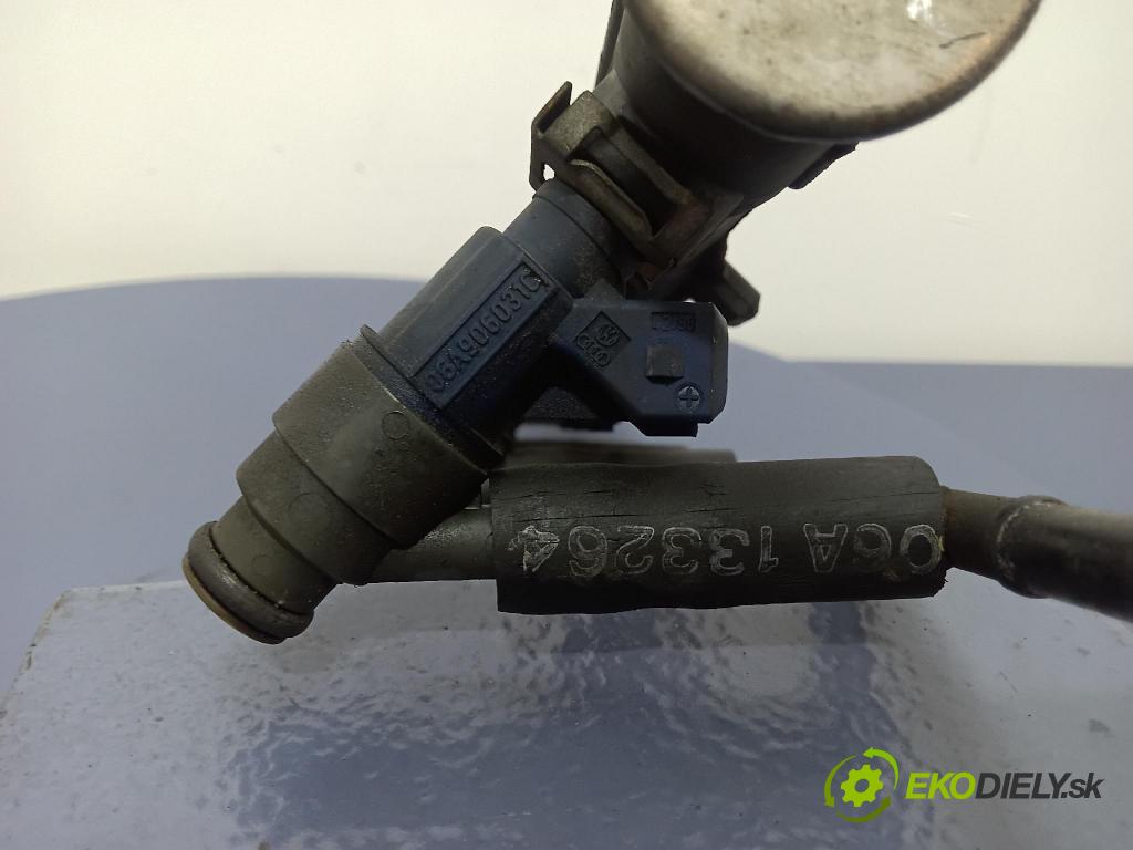 Volkswagen Golf 1999 lišta Dodávka: 06A906031C