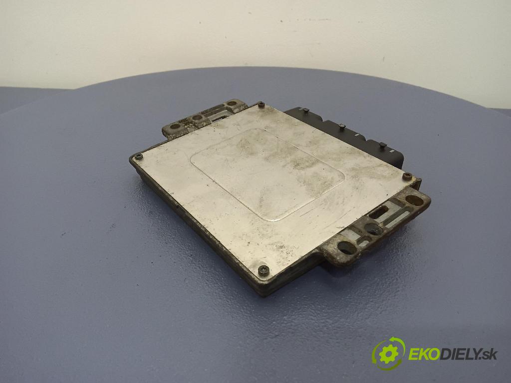 Renault Espace 2003 řídící jednotka Motor: 8200278376