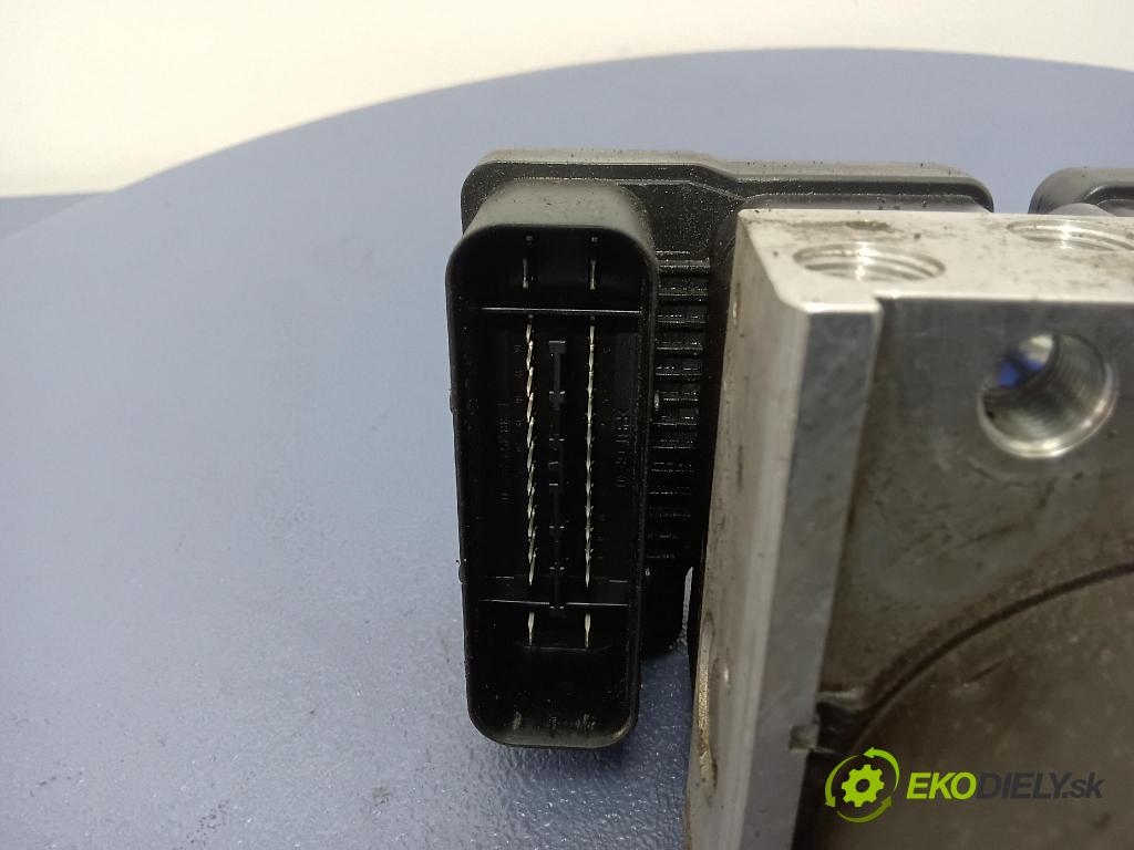 Peugeot 206 2003 čerpadlo ABS x 10.0970-1114.3