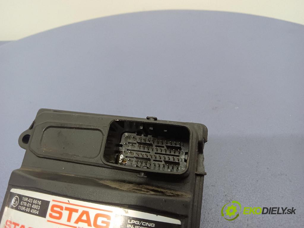 Peugeot 206 2003 riadiaca jednotka 10R-036616