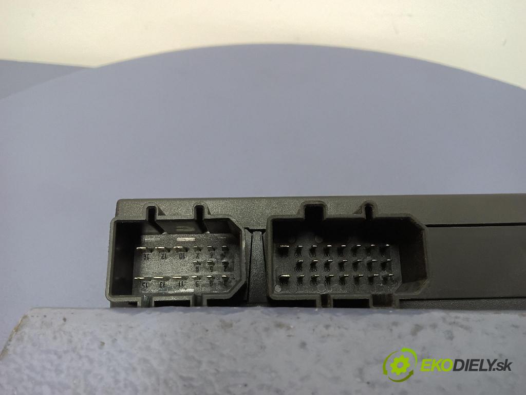 Vw Passat 2000 riadiaca jednotka Komfortu 1C0959799B