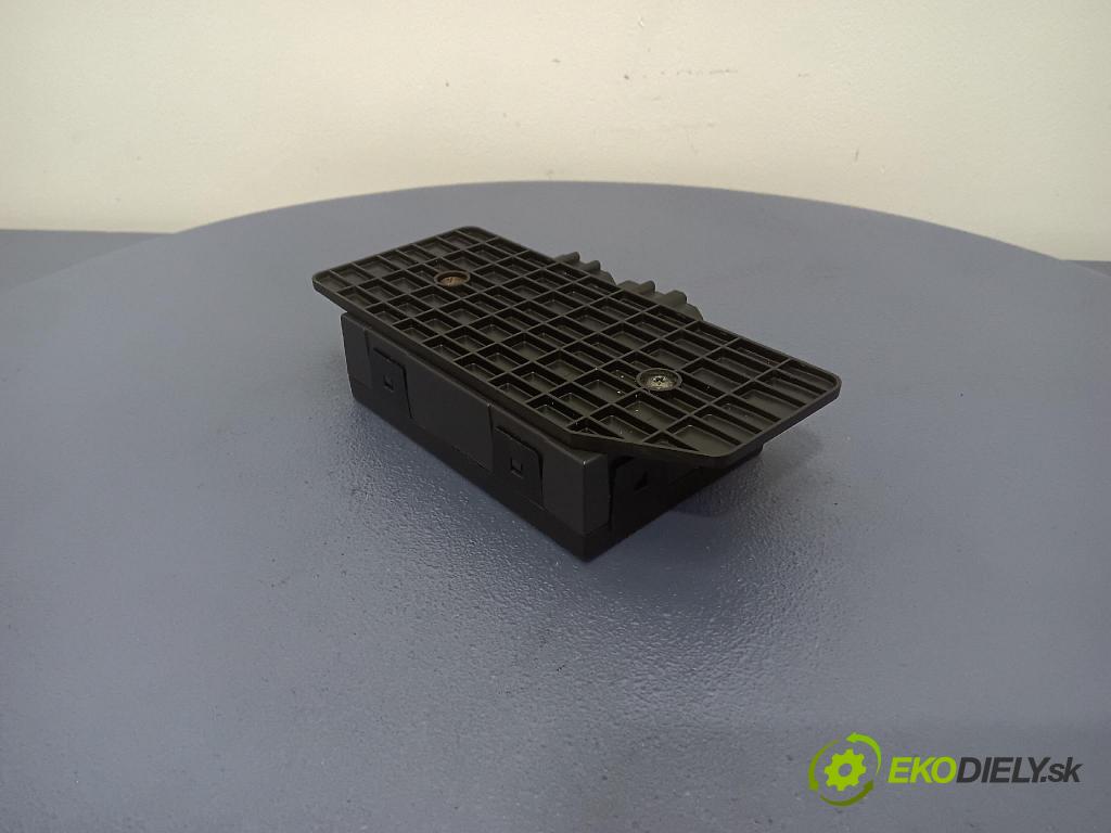 Vw Passat 2000 riadiaca jednotka Komfortu 1C0959799B