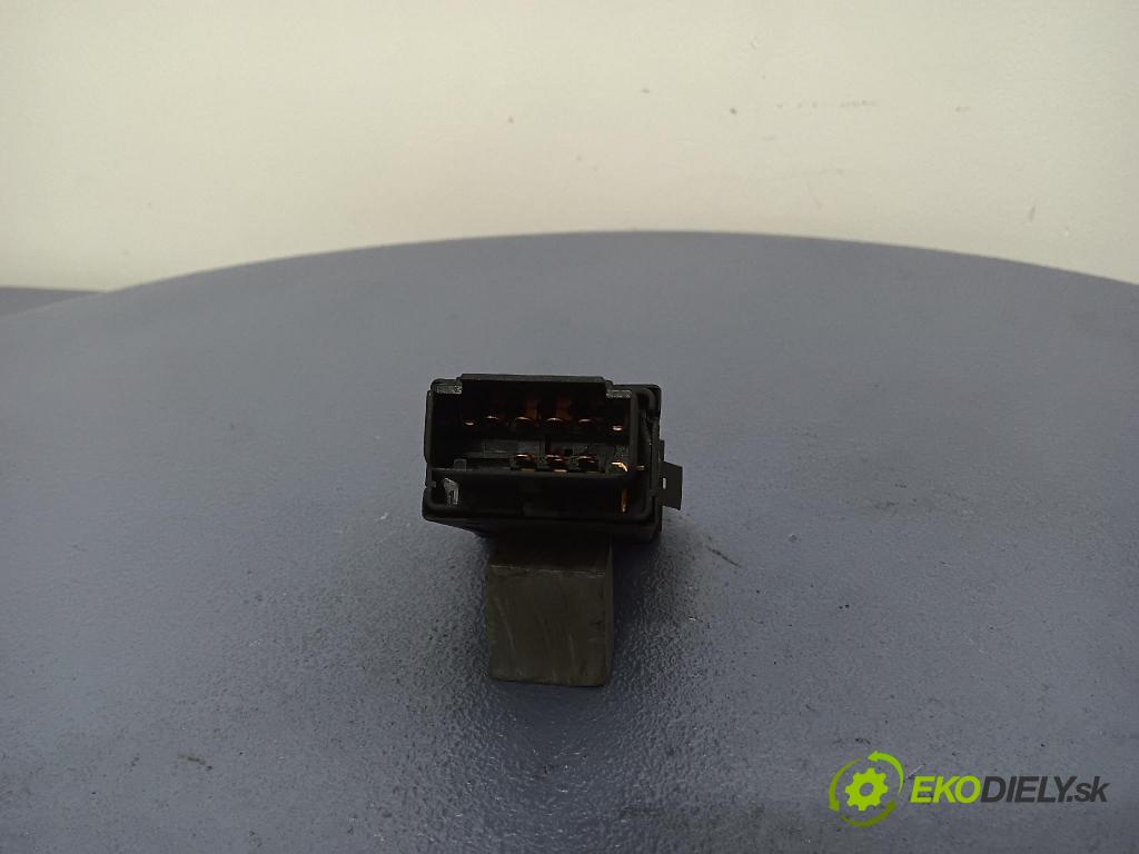 Seat Ibiza 2001 Přepínač Světel: Nouzový 6K0953235B