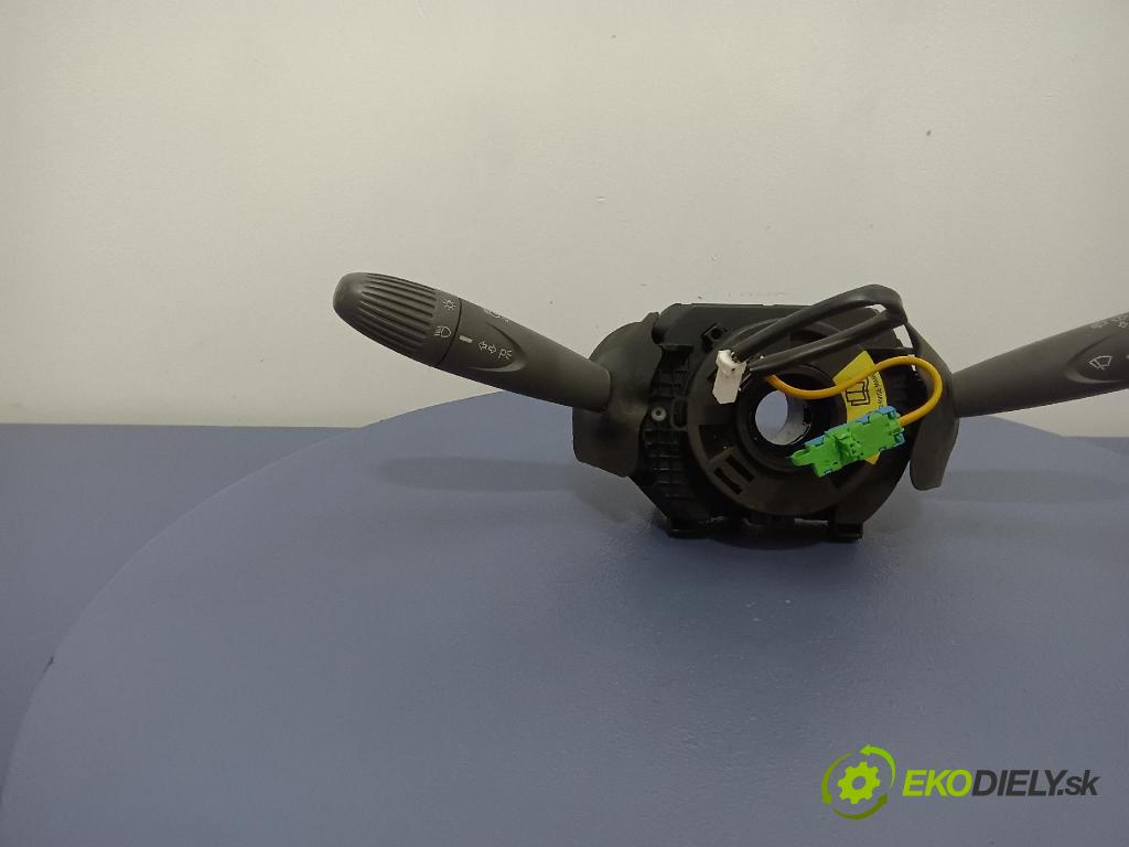 Fiat Panda 2004 Přepínač Komplex: 735360977