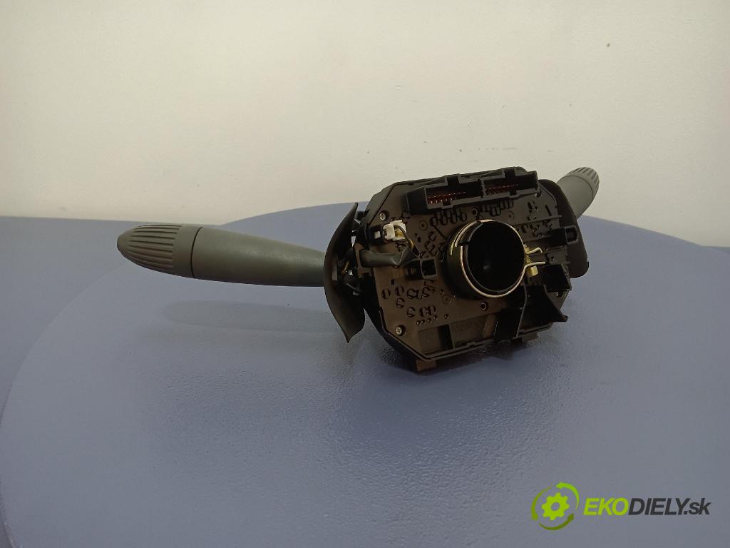 Fiat Panda 2004 Přepínač Komplex: 735360977