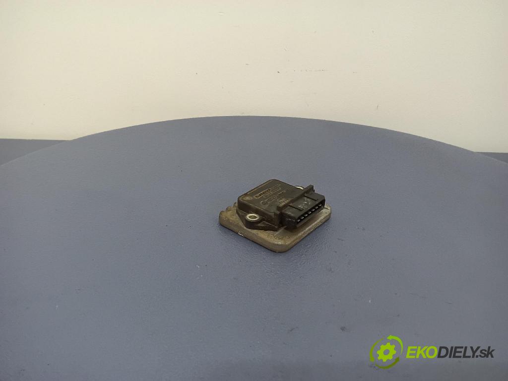 Vw Golf 1989 řídící jednotka 191905351B