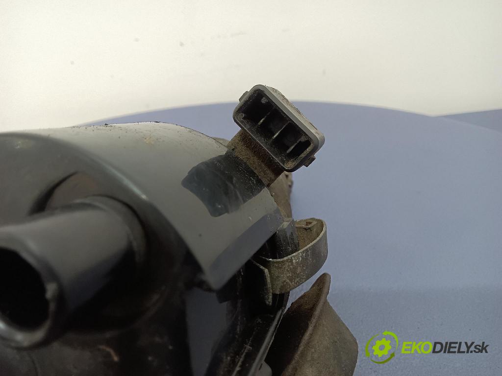 Vw Golf 1989 rozdeľovač Zapaľovanie: 050905205C