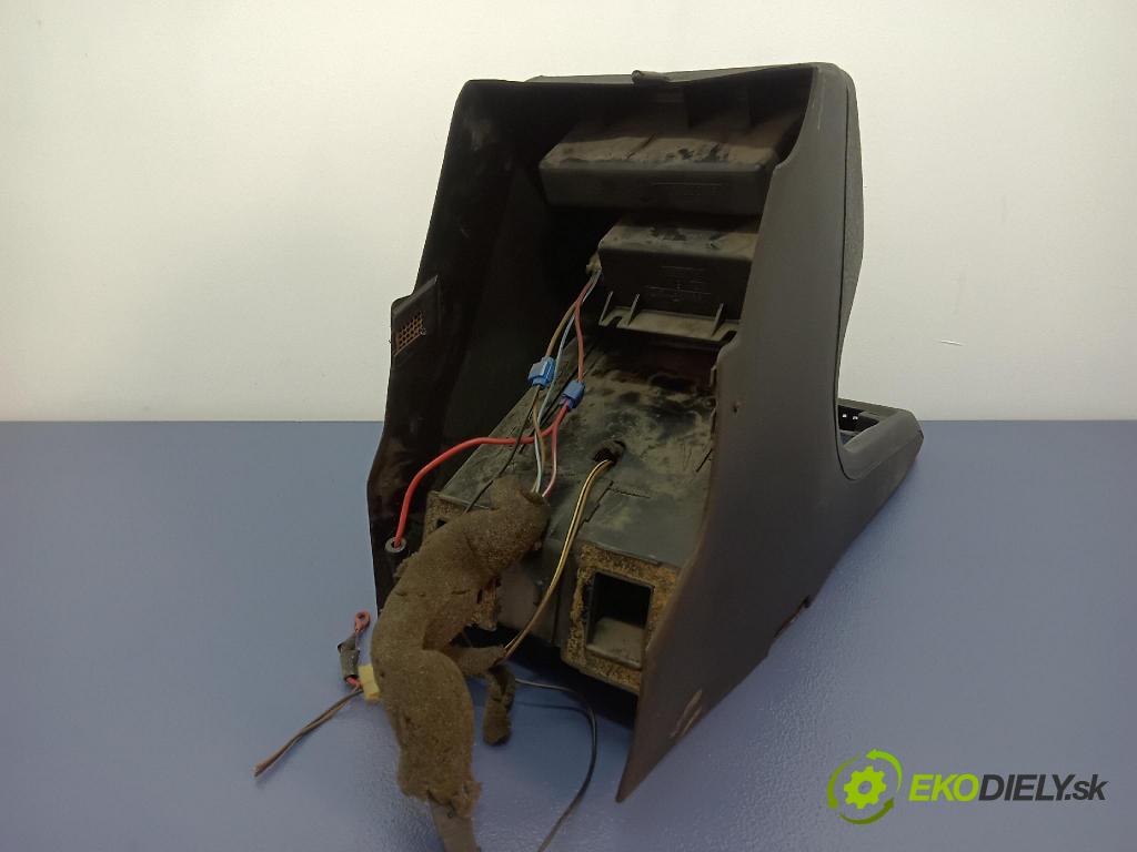 Vw Golf 1989 tunel Stredný: 191863241AB