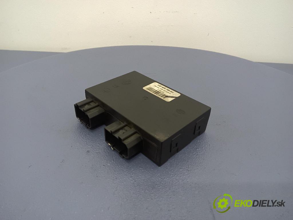 Vw New beetle 1999 řídící jednotka Komfortu 1JM907291