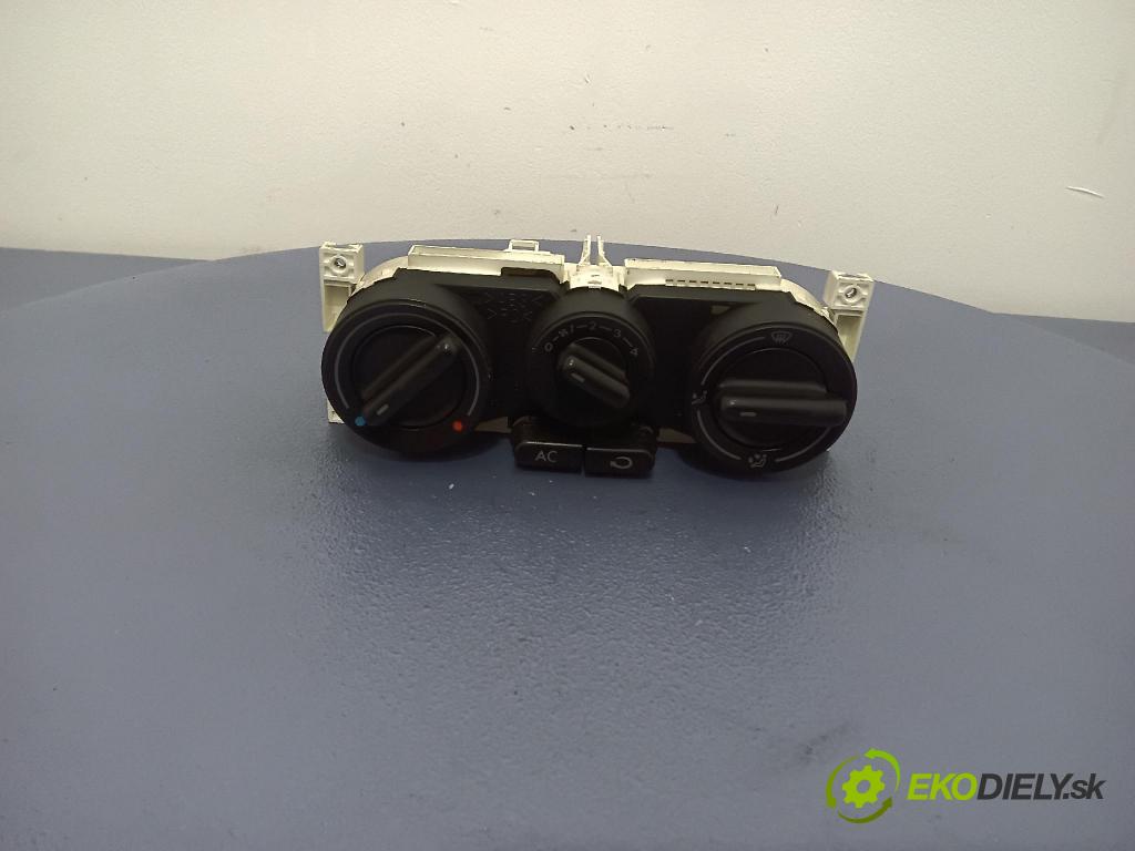 Vw New beetle 1999 prepínač Klimatizácia: Prúd vzduchu: 1C0820045E