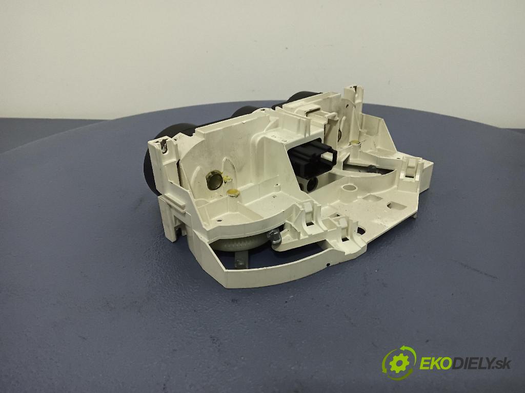 Vw New beetle 1999 prepínač Klimatizácia: Prúd vzduchu: 1C0820045E