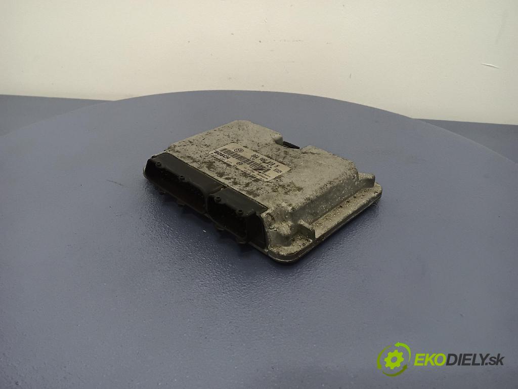 Vw New beetle 1999 riadiaca jednotka Motor: 06A906018N