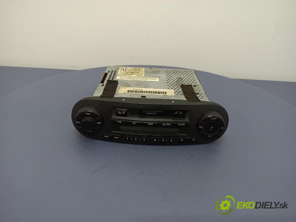 Vw New beetle 1999 Radio I Navigácia: 1C0035186