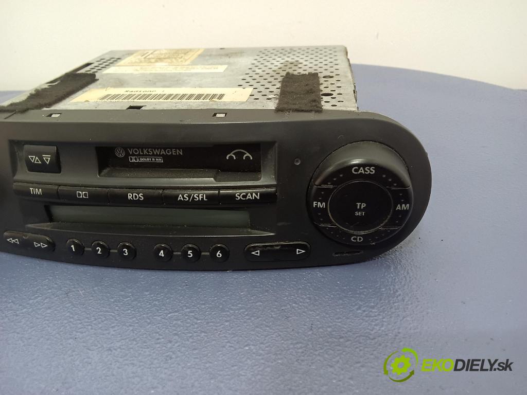 Vw New beetle 1999 Radio I Navigácia: 1C0035186