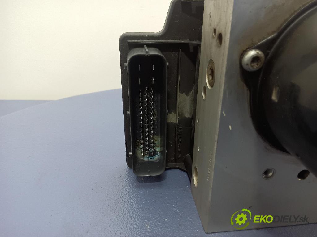 Vw New beetle 1999 čerpadlo ABS x 1J0907379S