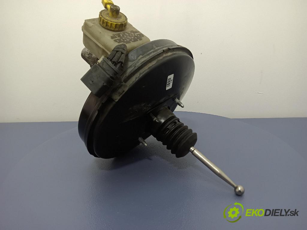 Vw New beetle 1999 servo Brzdní: 1J1614205