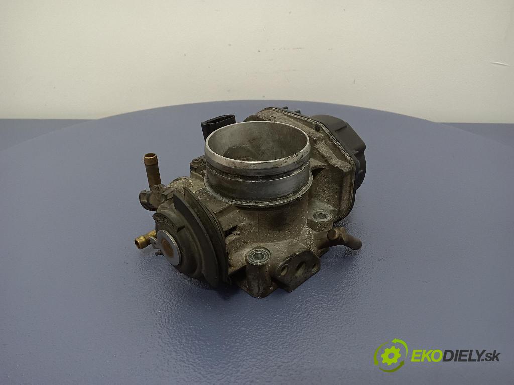 Vw New beetle 1999 klapka 06A133066E