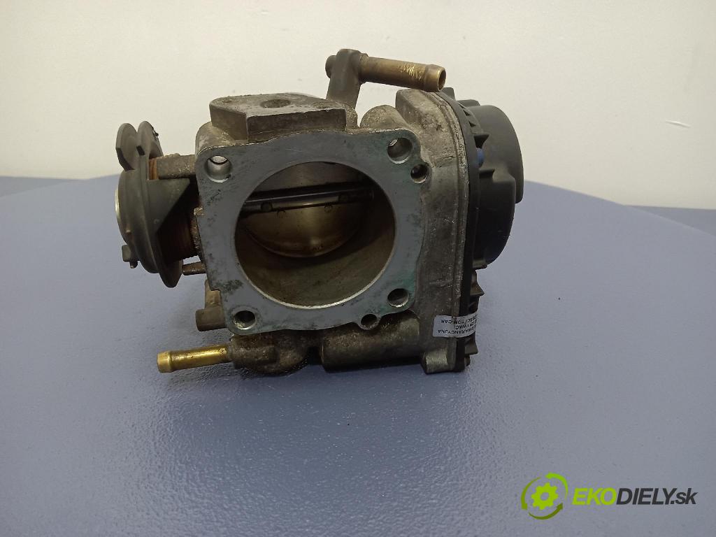 Vw New beetle 1999 klapka 06A133066E