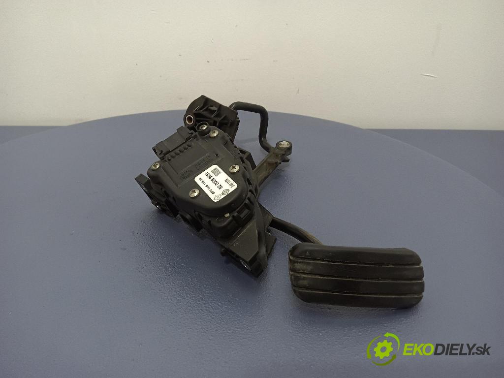 Renault Kangoo 2004 pedal Plyn: 8200089851