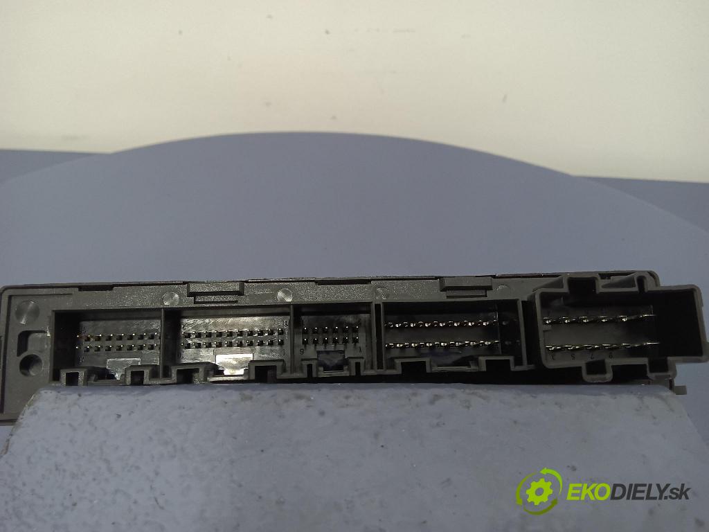 Audi A4 2002 riadiaca jednotka Komfortu 8E0959433AR