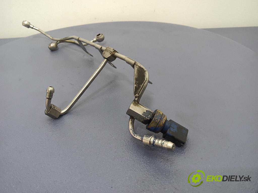 Vw Passat 2005 rúrka paliva 06F127505N