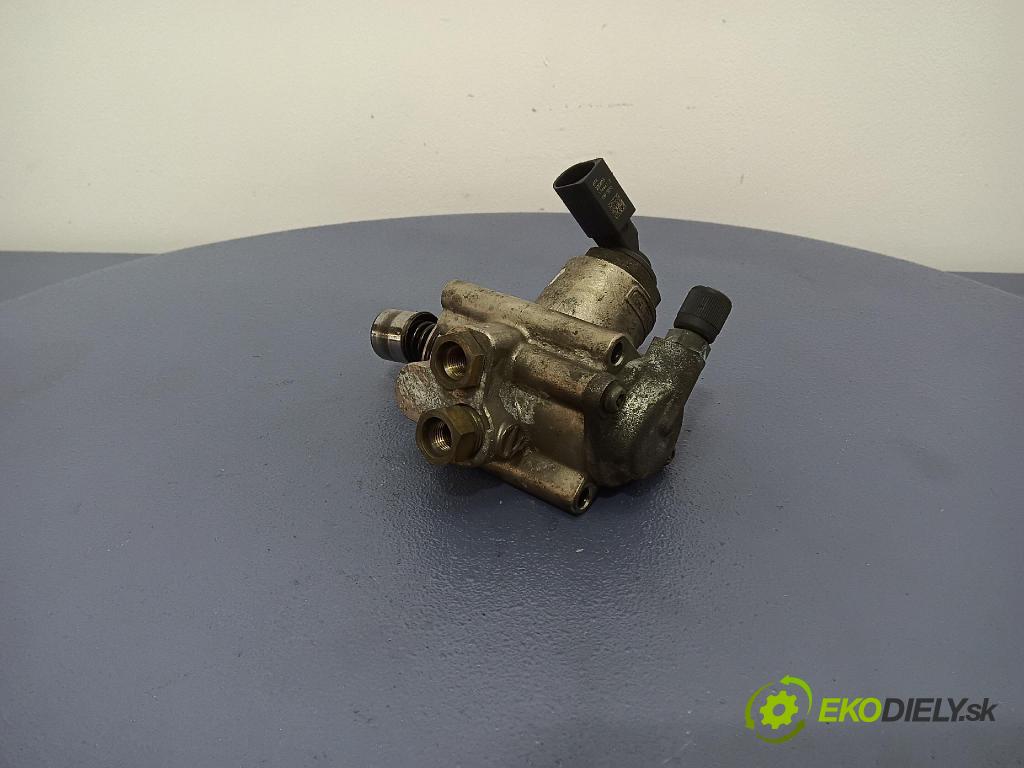 Vw Passat 2005 čerpadlo Palivo: / Systém: Meranie: 06F127025D