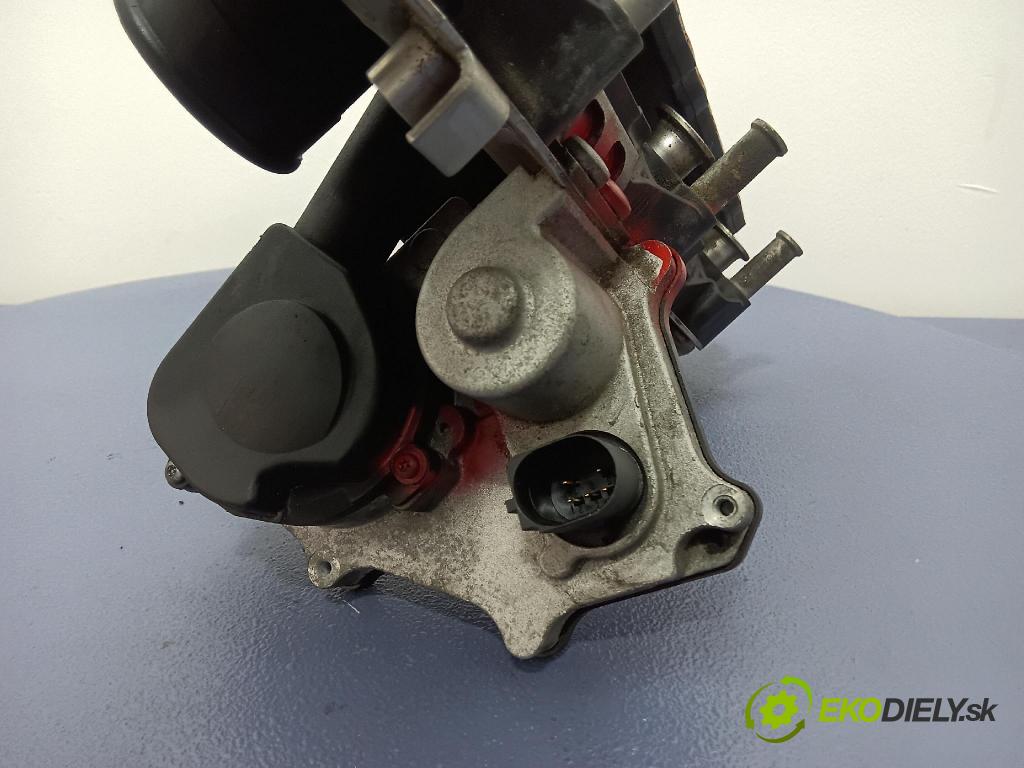 Vw Passat 2005 zvod Sanie: 06D133317F