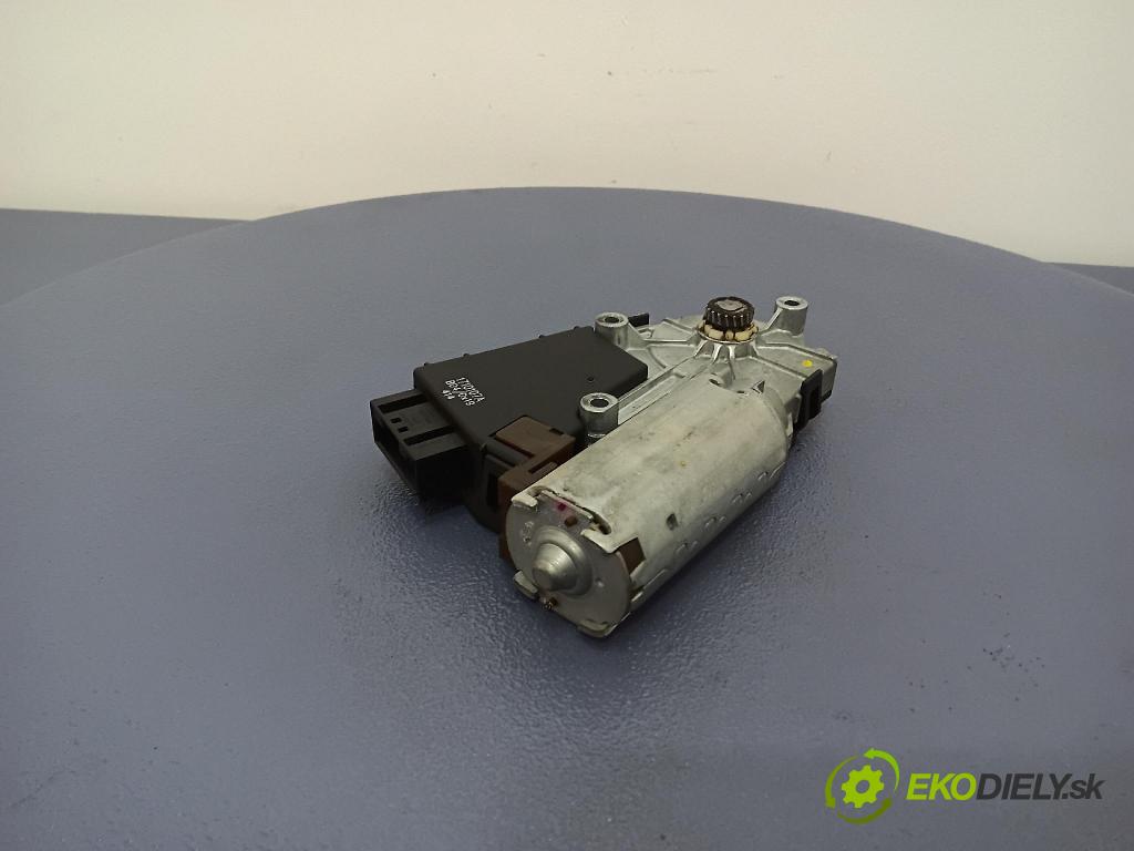 Bmw 316 2004 Střešní okno: 6928756