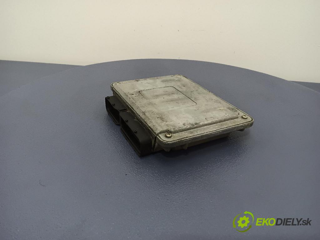 Volkswagen Bora 2003 riadiaca jednotka Motor: 036906034DR