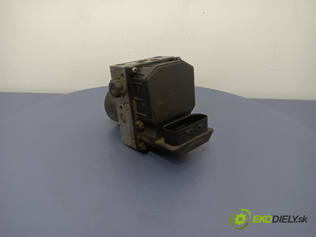 Audi A4 2003 čerpadlo ABS x 8E0614517