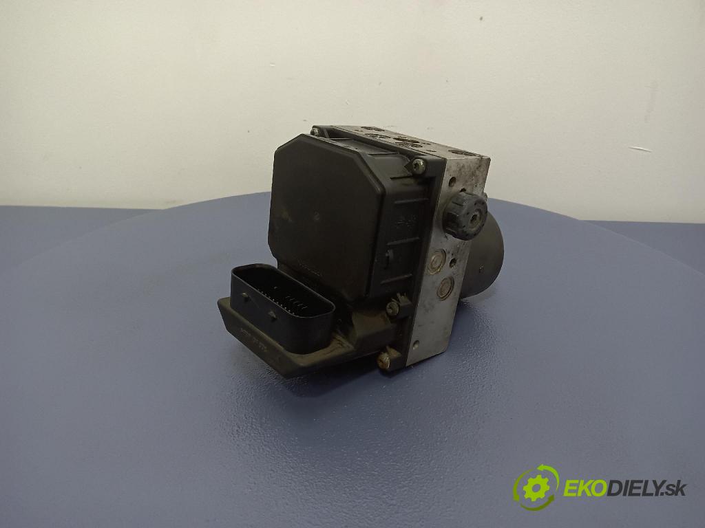 Audi A4 2003 čerpadlo ABS x 8E0614517