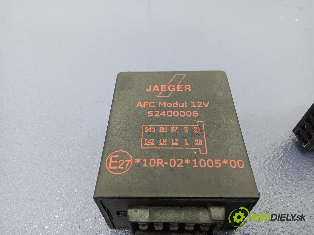 Audi A4 2003 řídící jednotka 52400006