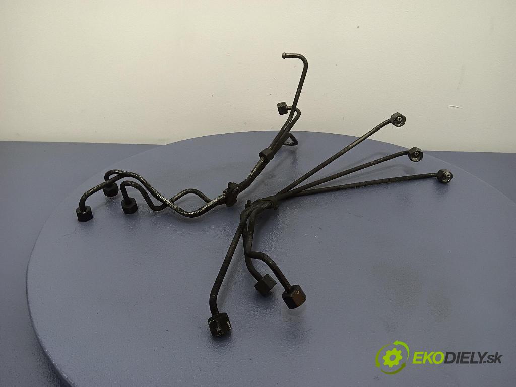 Audi A4 2003 rúrka paliva 2.5 TDI