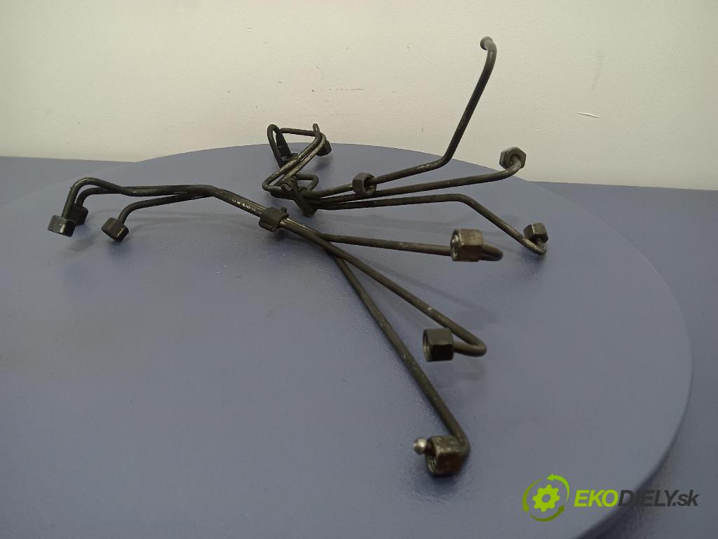 Audi A4 2003 rúrka paliva 2.5 TDI