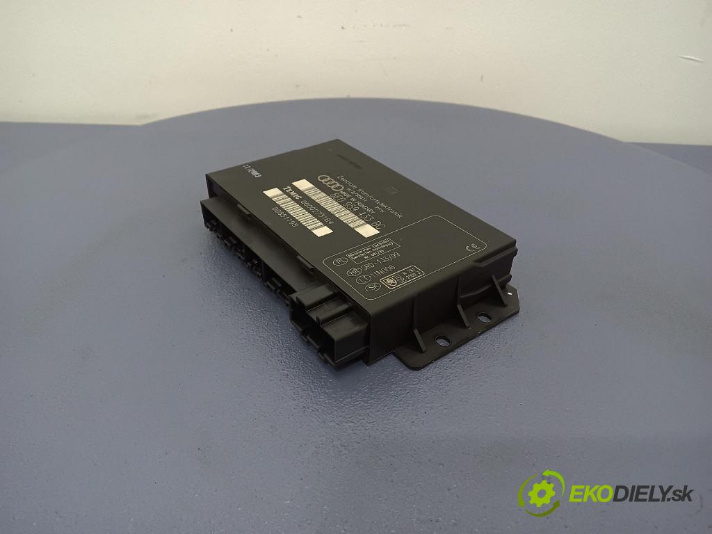 Audi A4 2003 riadiaca jednotka Komfortu 8E0959433BC