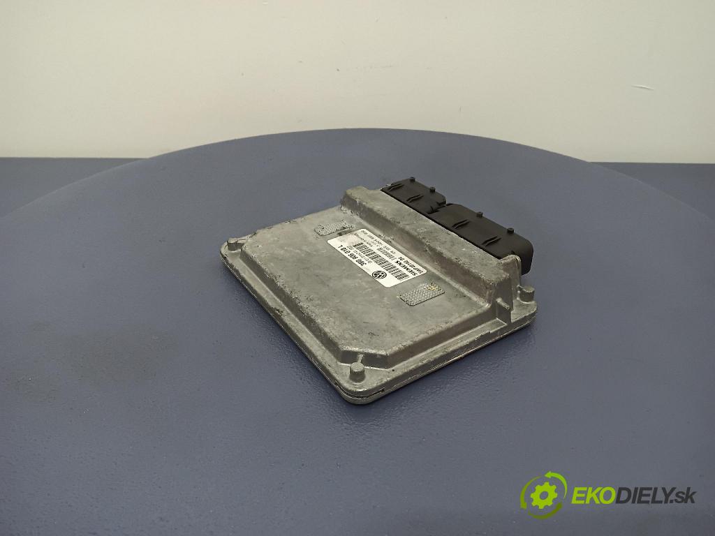 Vw Passat 2001 riadiaca jednotka Motor: 3B0906018L