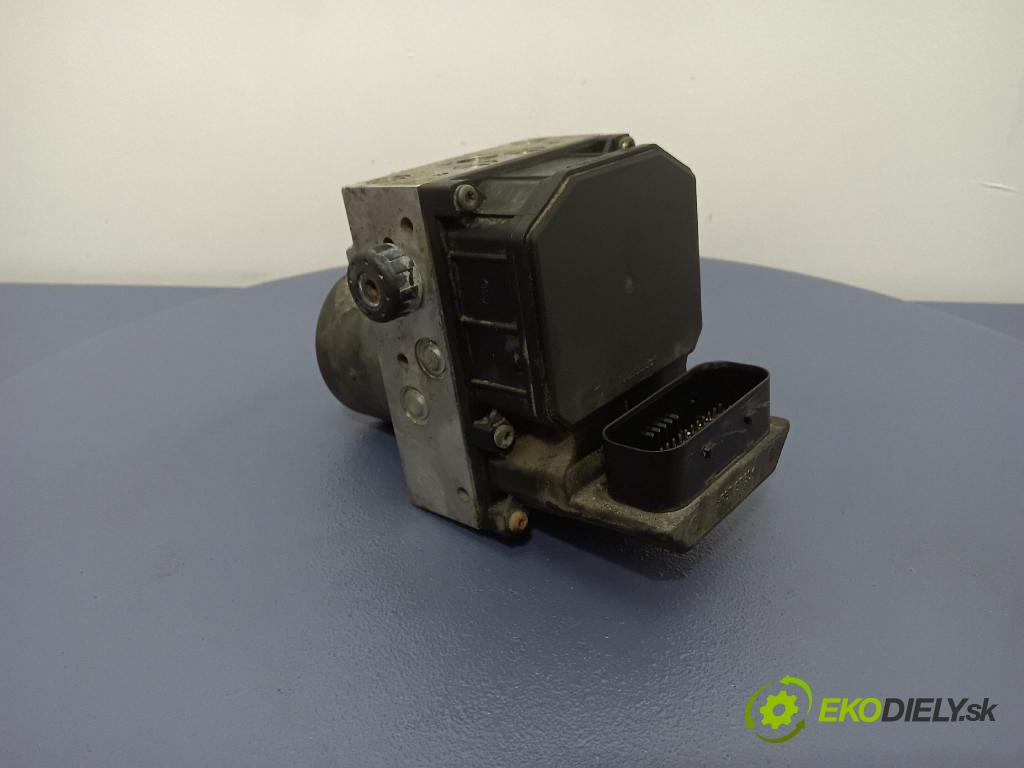 Vw Passat 2001 čerpadlo ABS x 4B0614517G