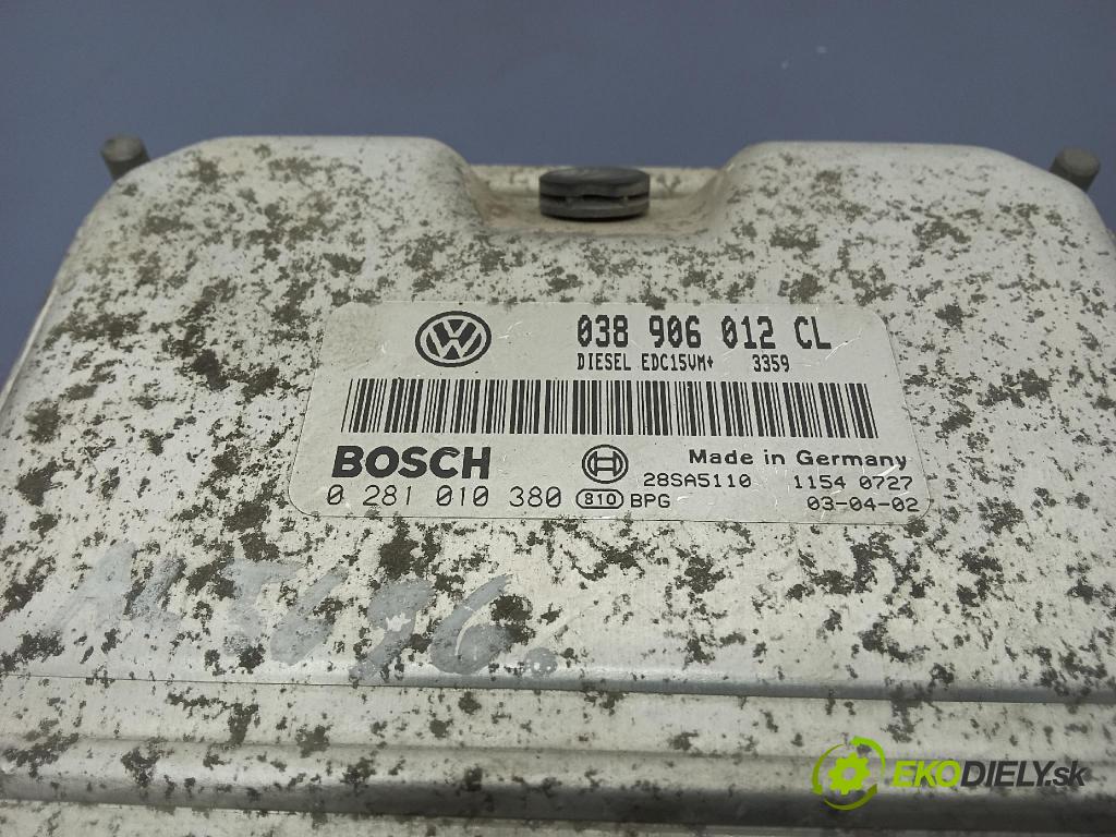 Skoda Octavia 2002 řídící jednotka Motor: 038906012CL