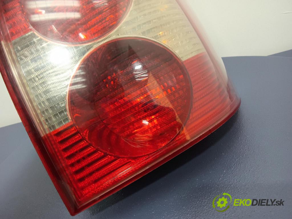 Vw Passat 2001 svetlo / reflektor zad Prava: Vonkajsia: 3B9945096AA