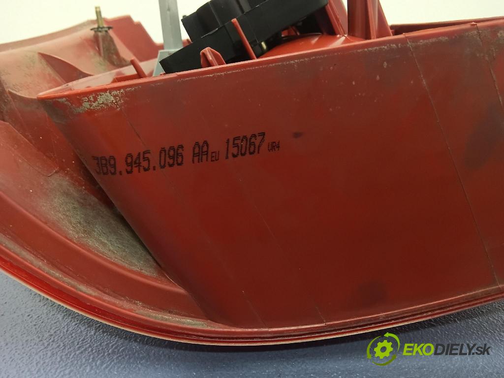 Vw Passat 2001 světlo Zad: Práva: Mimo: 3B9945096AA