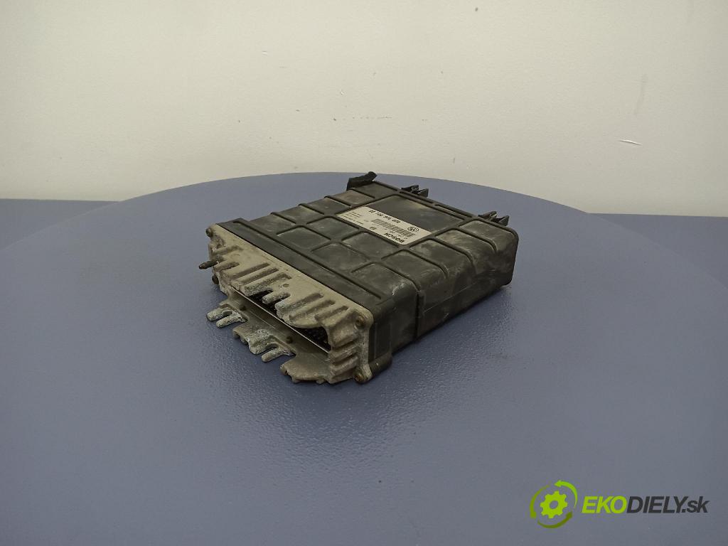 Vw Passat 1995 riadiaca jednotka Motor: 028906021DD