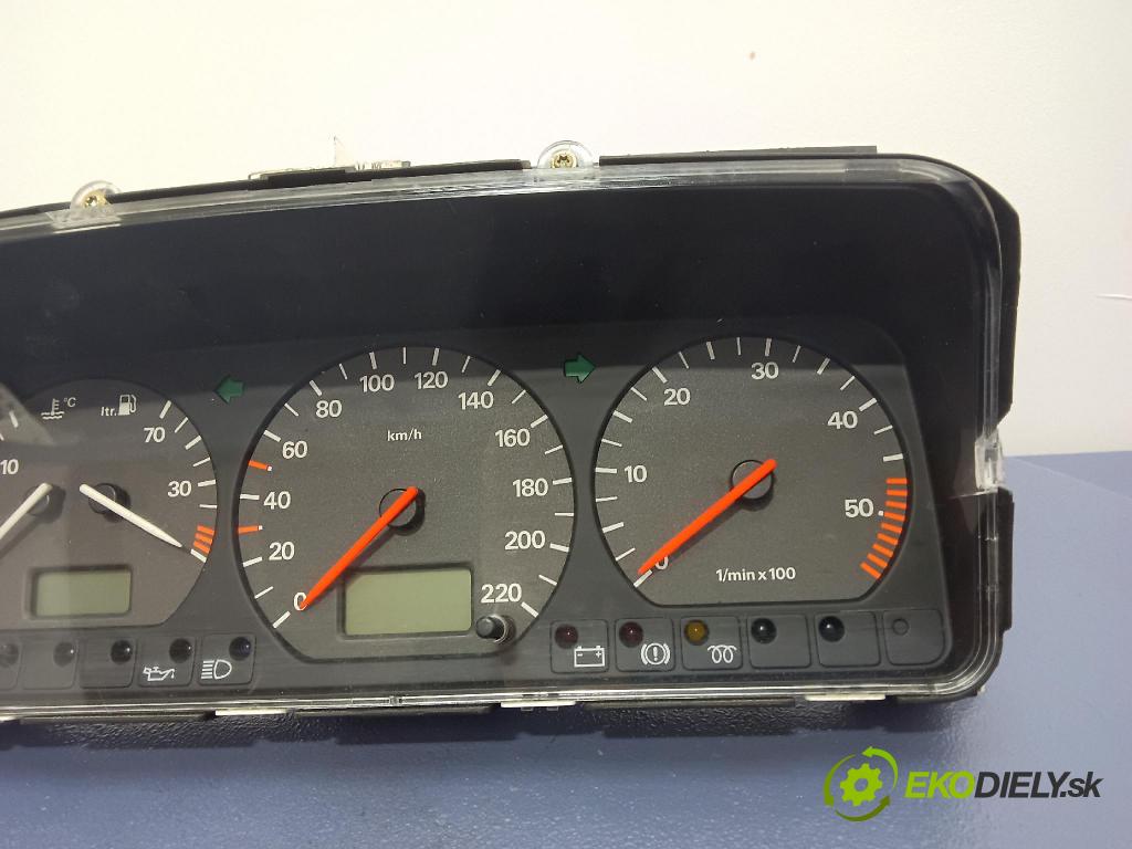 Vw Passat 1995 Přístrojová deska 3A0919860M