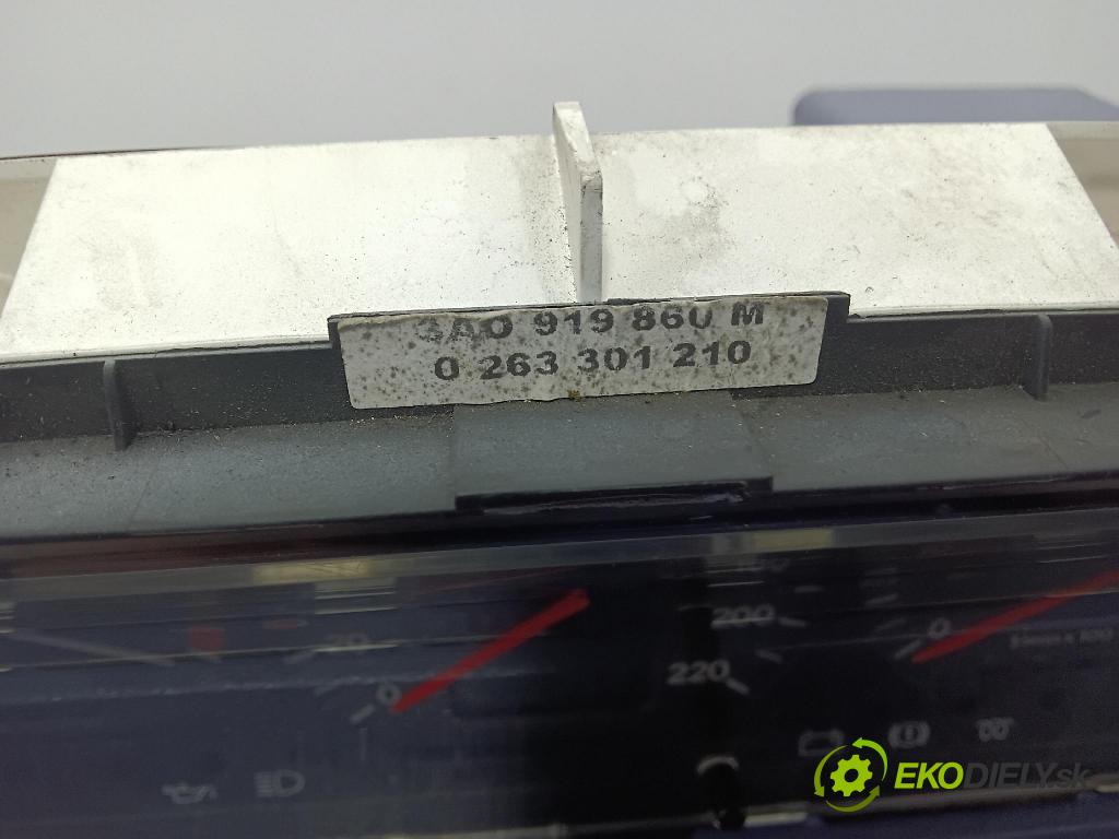 Vw Passat 1995 Přístrojová deska 3A0919860M