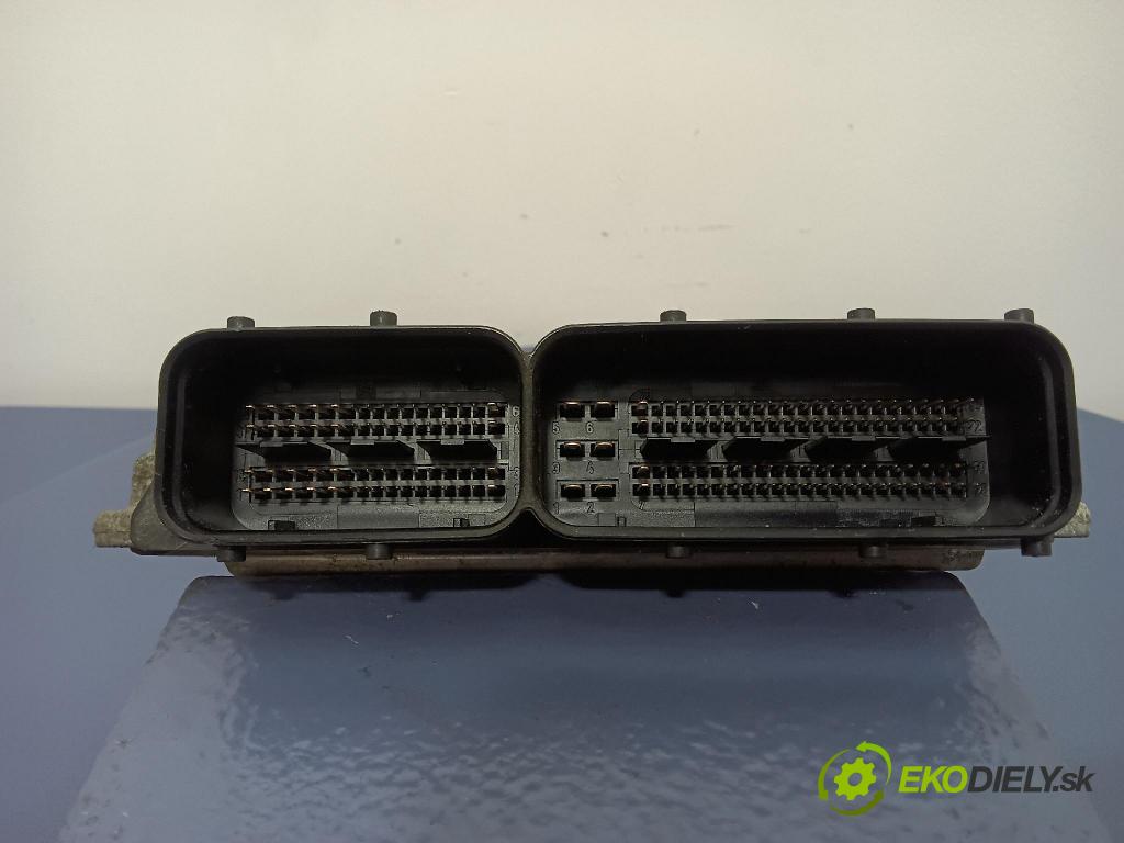 Skoda Octavia 2005 riadiaca jednotka Motor: 03G906016DJ